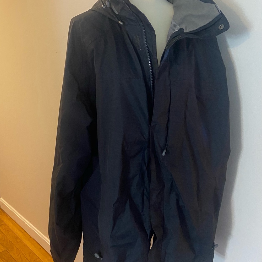 L.L. Bean Men's Navy Raincoat